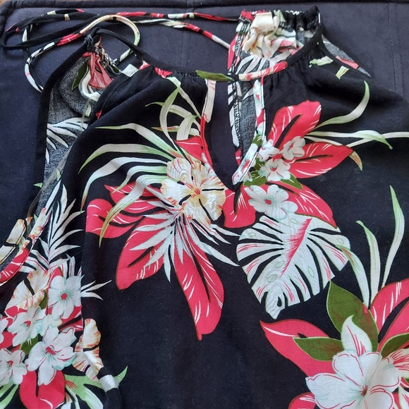 Tropical print playsuit- Women size- M - Picture 6 of 10